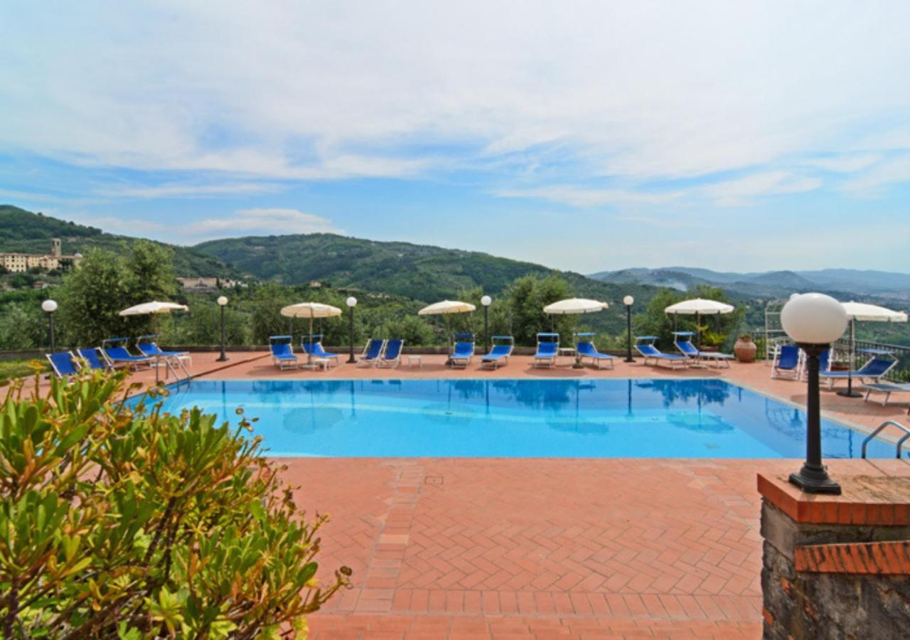 Hostal I Sette Borghi Massa e Cozzile Exterior foto