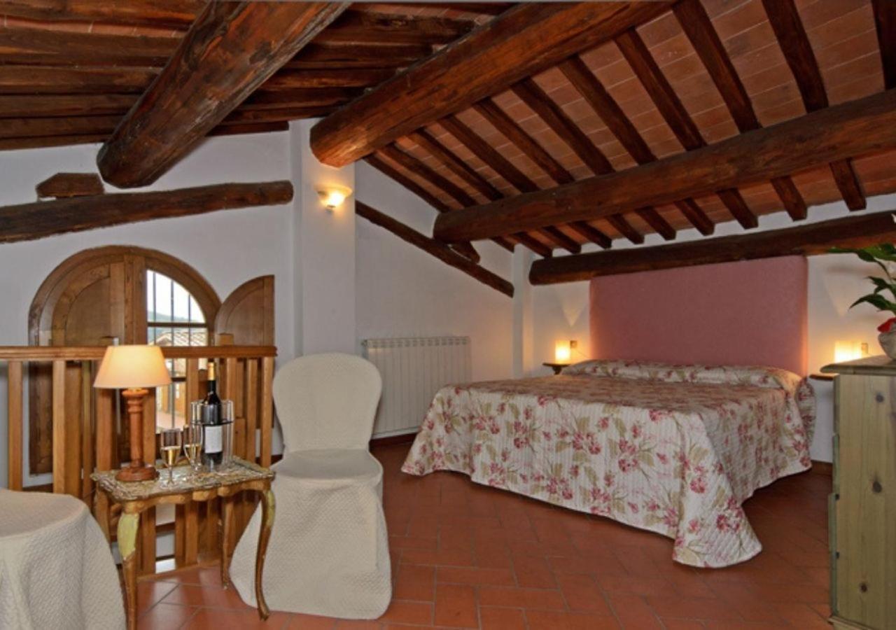 Hostal I Sette Borghi Massa e Cozzile Exterior foto